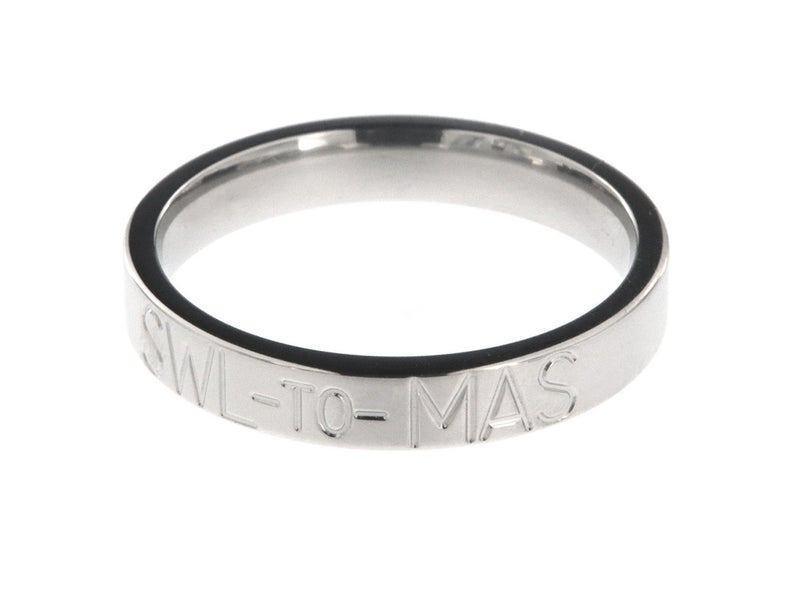 4mm wide women's titanium duck band ring with one ling of custom text