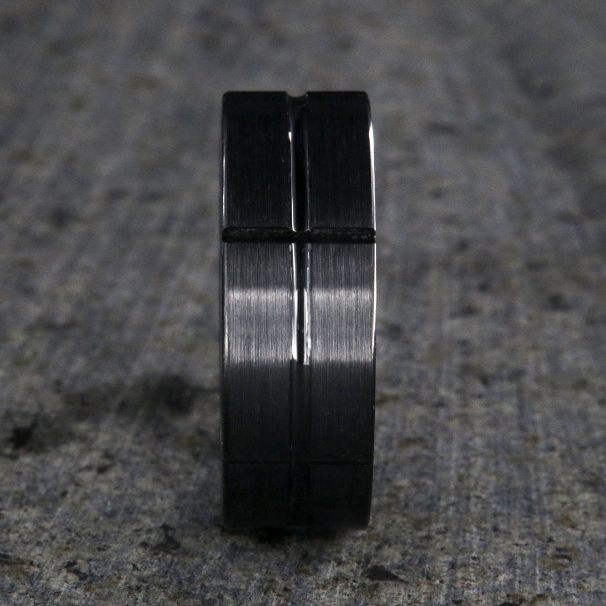 8mm wide black ceramic ring with a matte finish and polished vertical and horizontal grooves