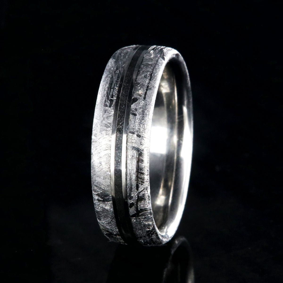 6mm wide Gibeon women&#39;s meteorite wedding band with a center stardust inlay
