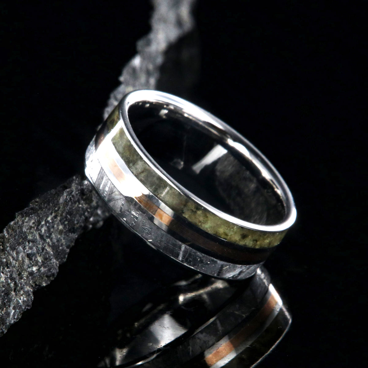 7mm wide cobalt men&#39;s ring with a center rose gold inlay with a labradorite edge and Gibeon meteorite edge