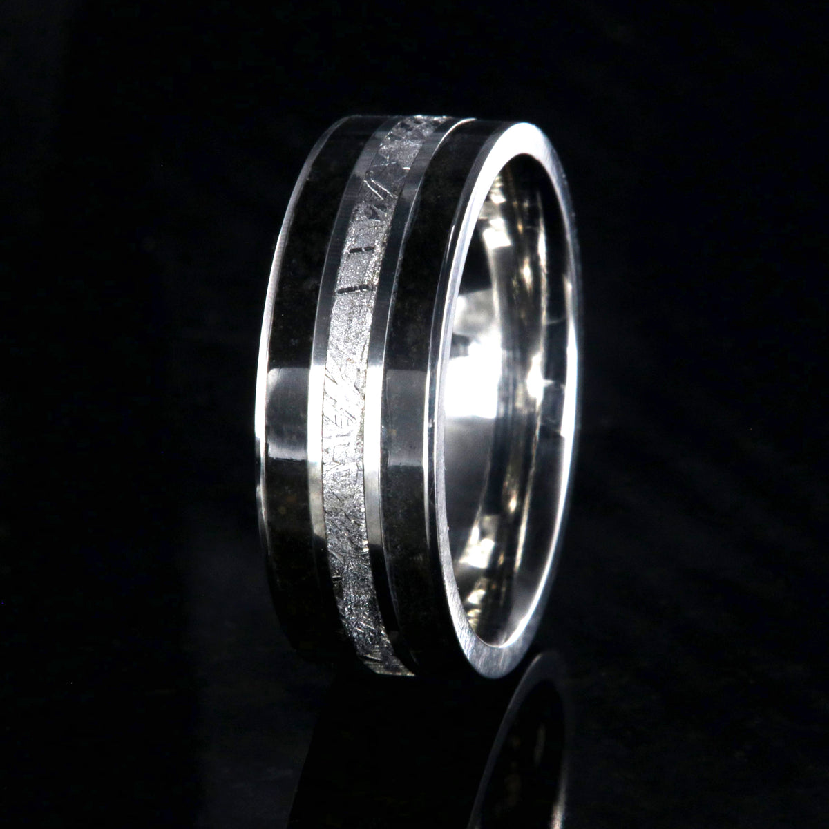 9mm wide men&#39;s wedding band with t-rex edges and meteorite center