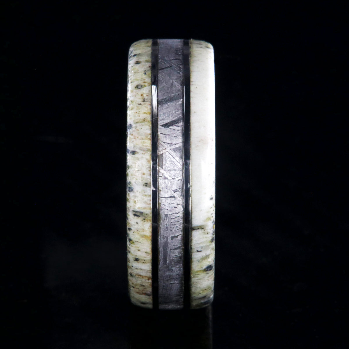 8mm wide men&#39;s ring with a center meteorite inlay and antler edges and cobalt sleeve