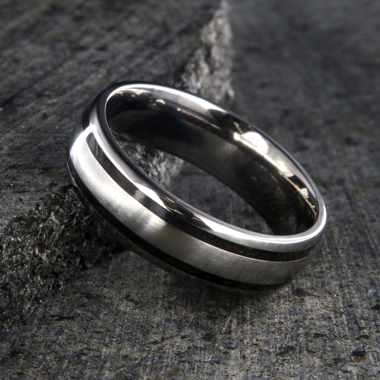 8mm wide cobalt ring with dual edged stardust inlays