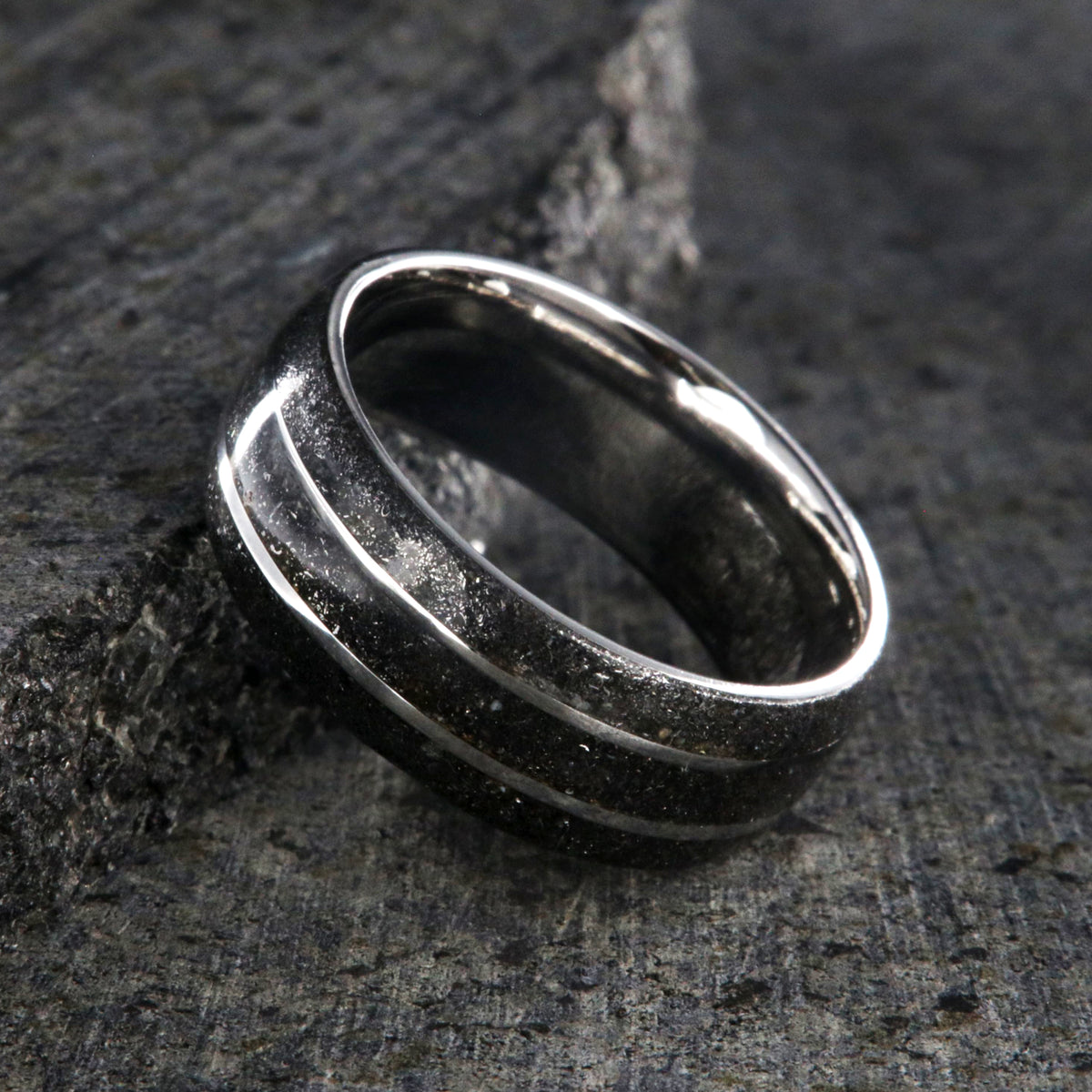 8mm wide stardust ring with two titanium inlayed lines and sleeve