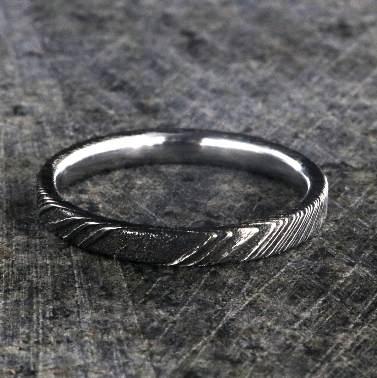 3mm wide women&#39;s wedding band of Damascus steel