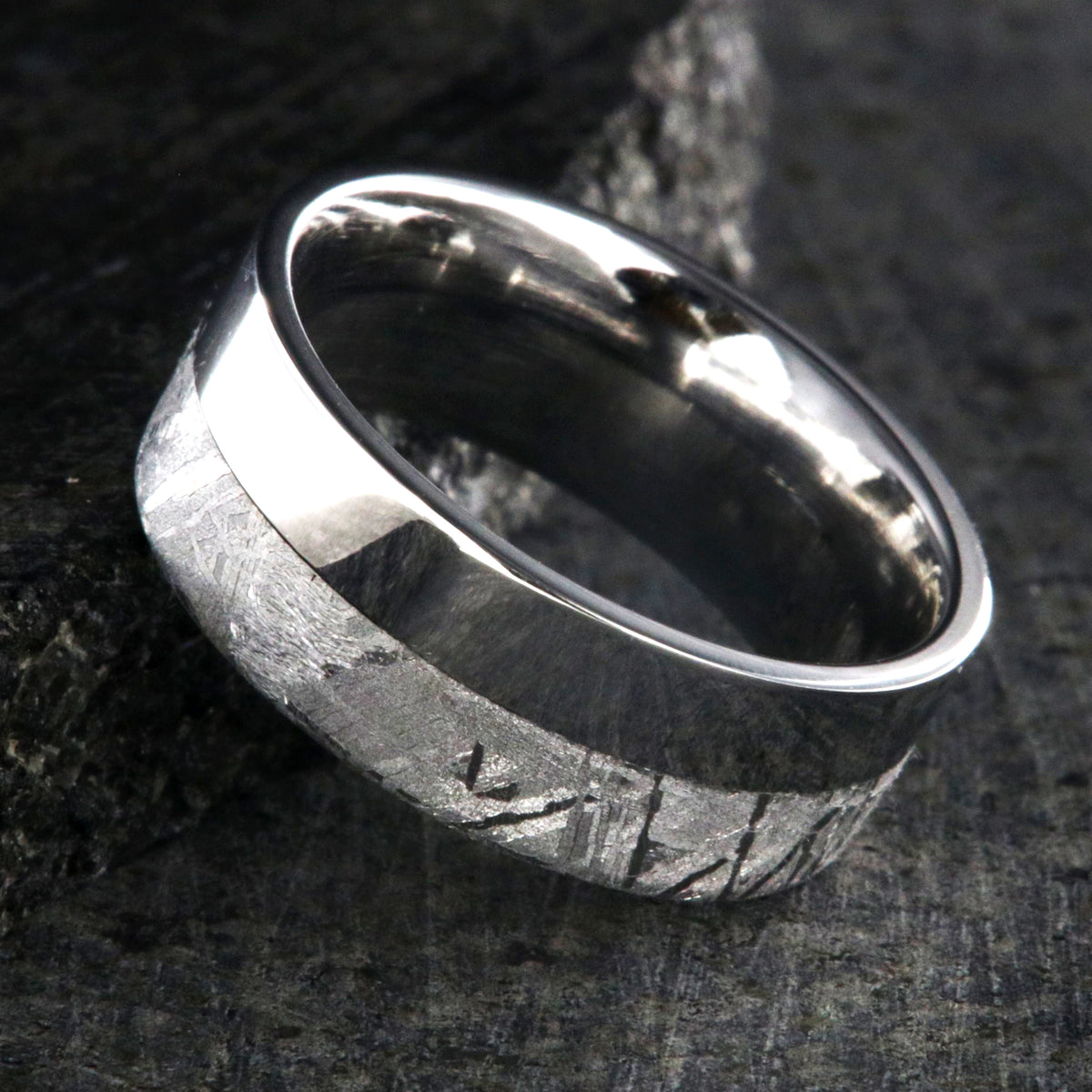 8mm wide men&#39;s wedding ring with half meteorite and half polished cobalt