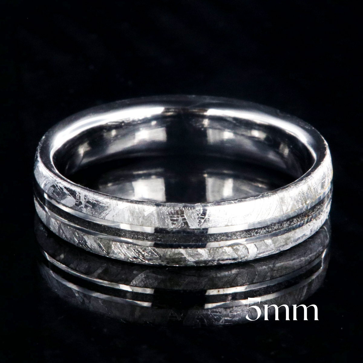 5mm wide Gibeon women&#39;s meteorite wedding band with a center stardust inlay