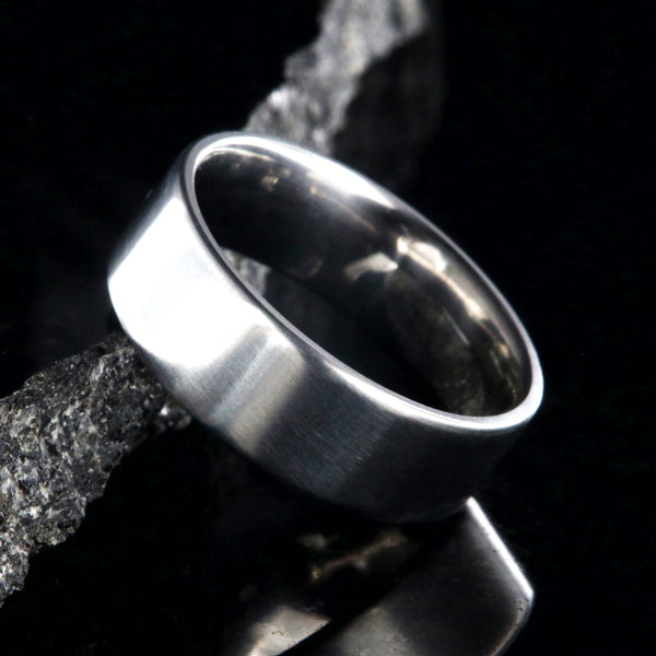 Iridium hot sale wedding ring