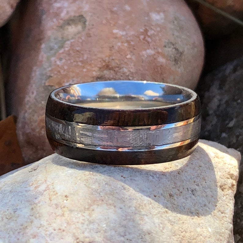 8mm wide men&#39;s cobalt ring with a Gibeon meteorite center inlay and Arizona ironwood edges