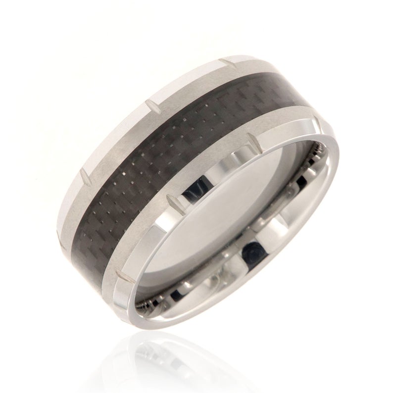 10mm wide tungsten ring with black carbon fiber inlay, small vertical grooves on beveled edges