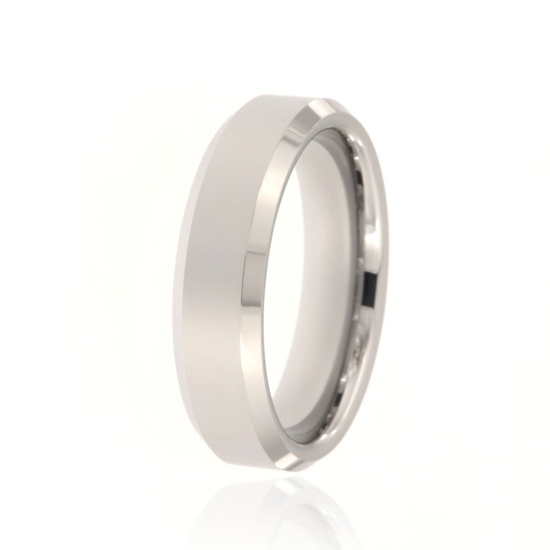 6mm wide tungsten ring with a polish finish and beveled edges